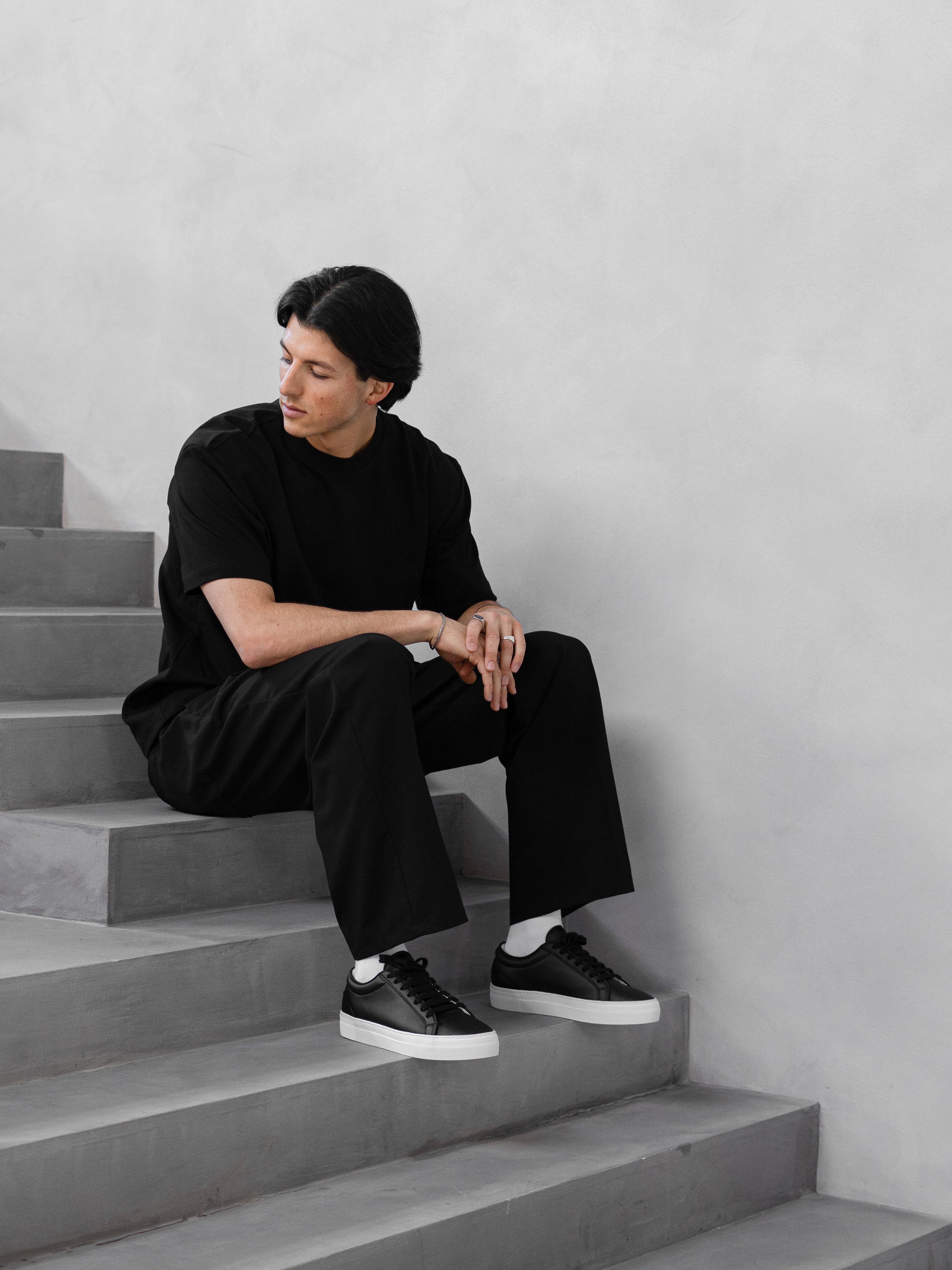 Grape Essential - Classic Black